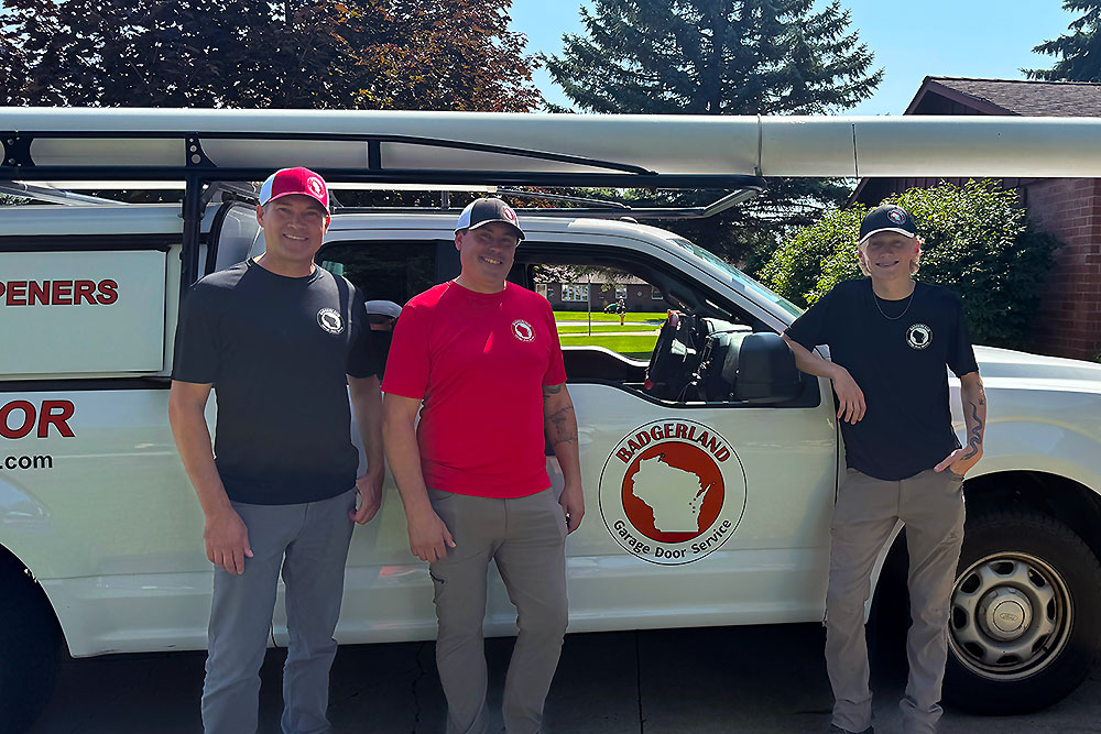 badgerlandgaragedoor Team