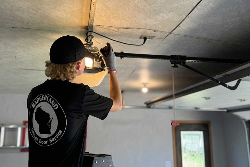 Garage Door Tune-ups in Green Bay & Appleton | Reliable Maintenance